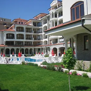 Chateau Del Mar Апартаменты