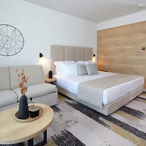 4* Hotel Marvel - Fully Renovated Free Access