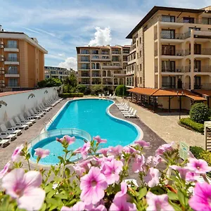 2* Hotel apartamentowy Tourist Complex Rose Village